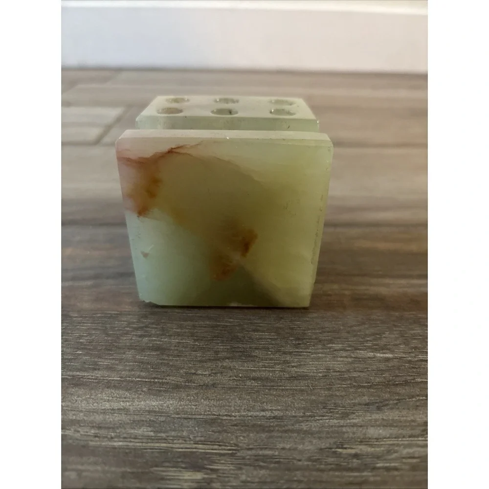 Vintage Carved Agate Stone Dice Paperweight Pen Pencil Holder Desk Organizer